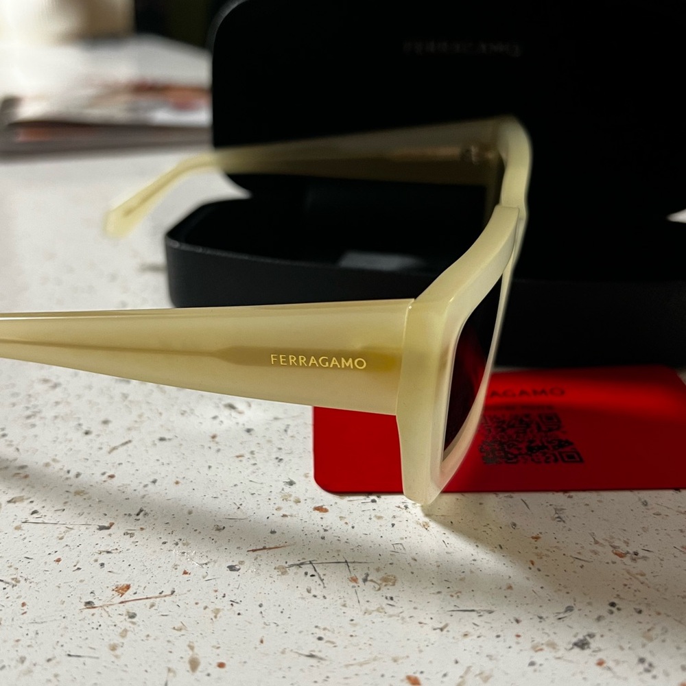 Salvatore Ferragamo Ivory Rectangular Sunglasses - image 5